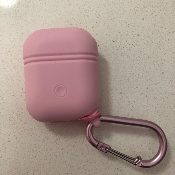 Pink AirPod case - Picture 2 of 2